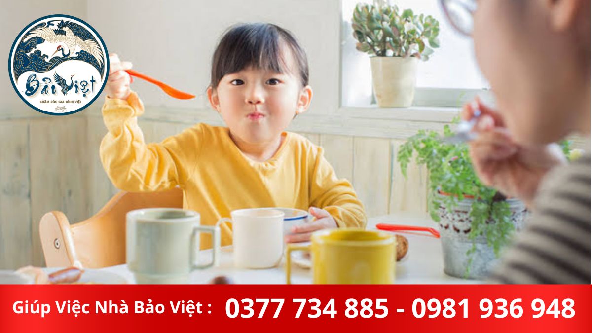 Chăm em bé Thủ Đức.