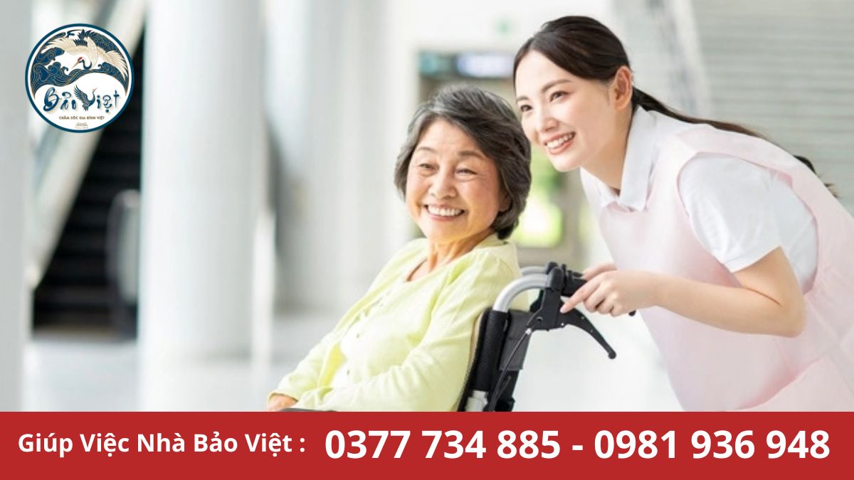 Dịch vụ chăm sóc người già tại Tân Phú ăn ở lại uy tín.